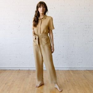Tradlands Finn Jumpsuit, Sand, NWT